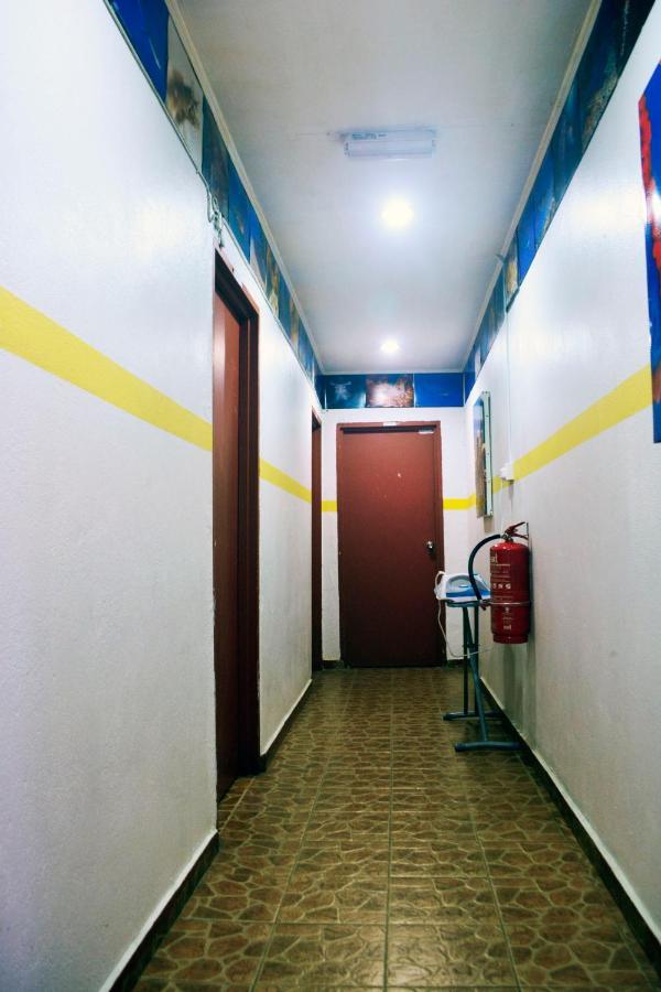 Warisan Family Inn Semporna Buitenkant foto