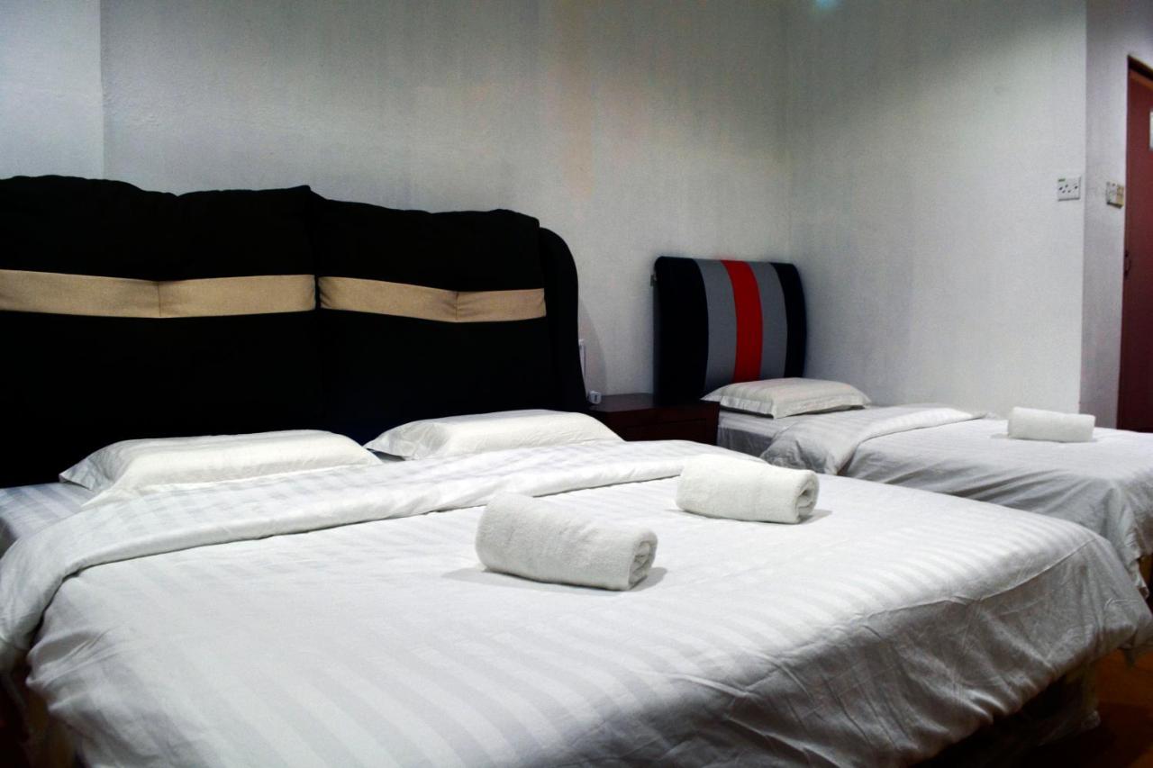 Warisan Family Inn Semporna Buitenkant foto